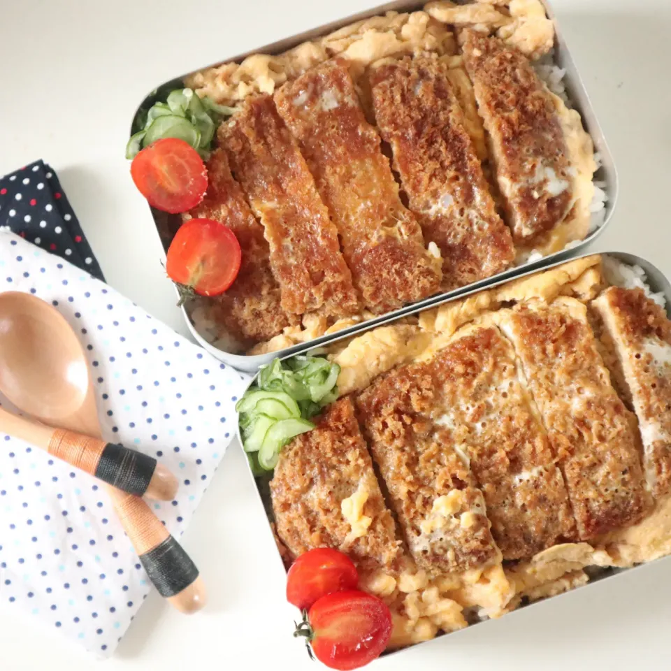 中学生男子年子弁当🍱どどーんカツ丼！中間テストがんばれ！|なかじー。さん