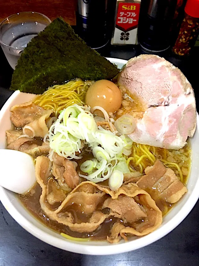 ラーメン100
@一条流がんこラーメン総本家|morimi32さん