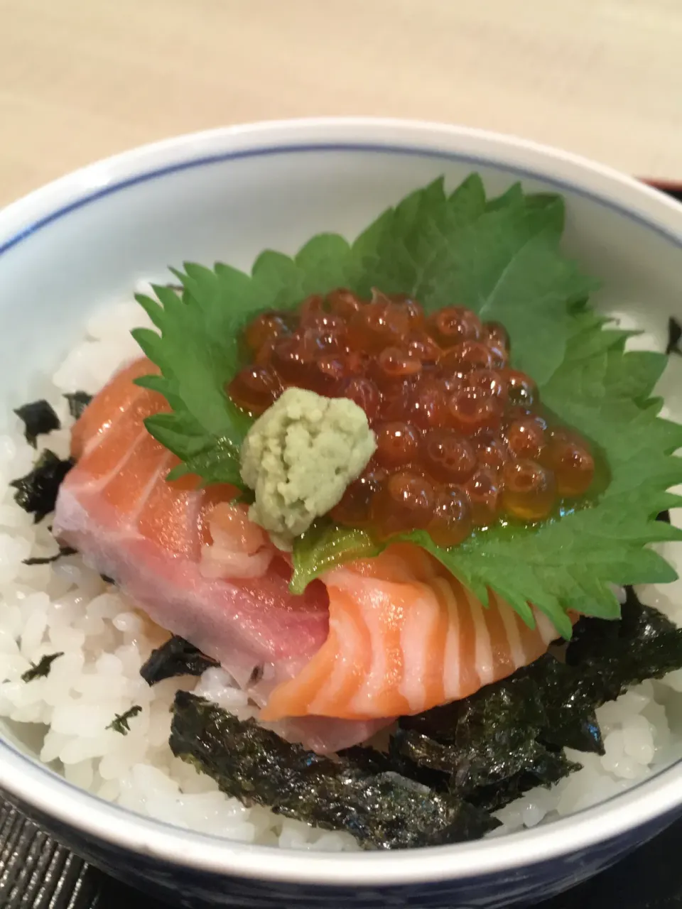 鮭といくらの親子丼|どんちゃんさん