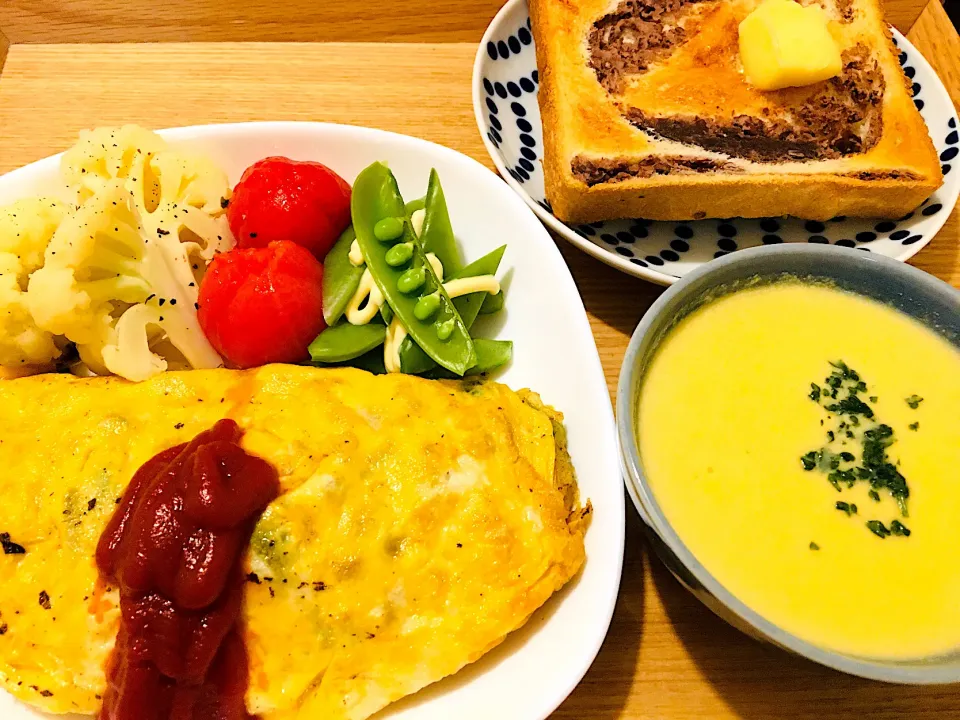 …とある日の朝ごはん🍳|Tinaさん