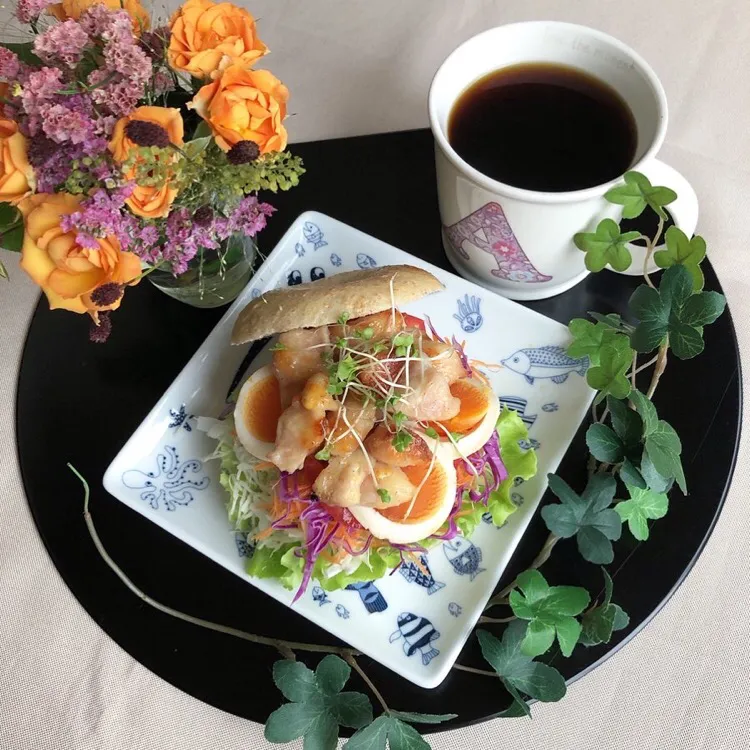 10/12❤︎塩ぼんじり焼き鳥&煮たまごベーグルサンド❤︎|Makinsさん