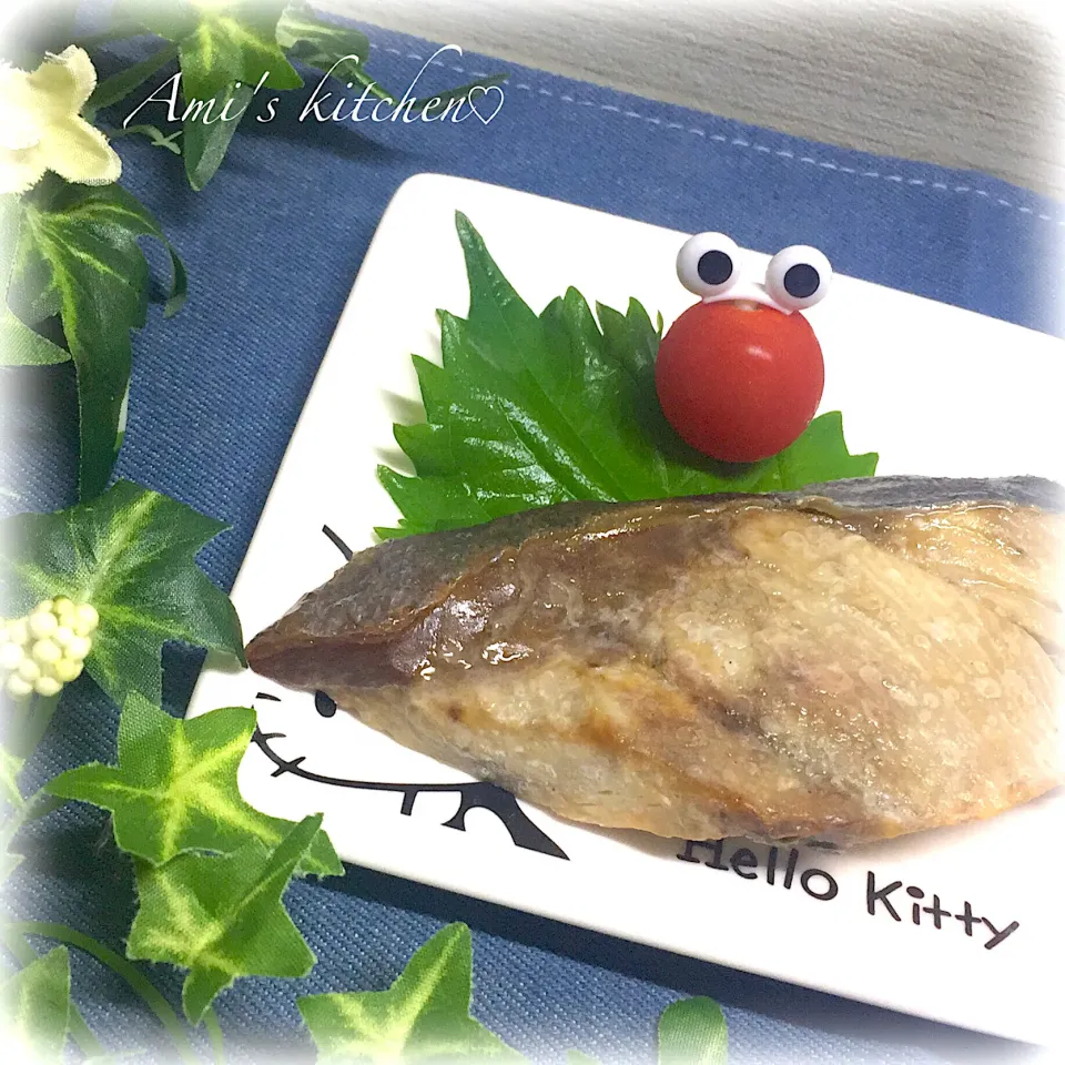 ブリの塩焼き😅🐟|あみさん