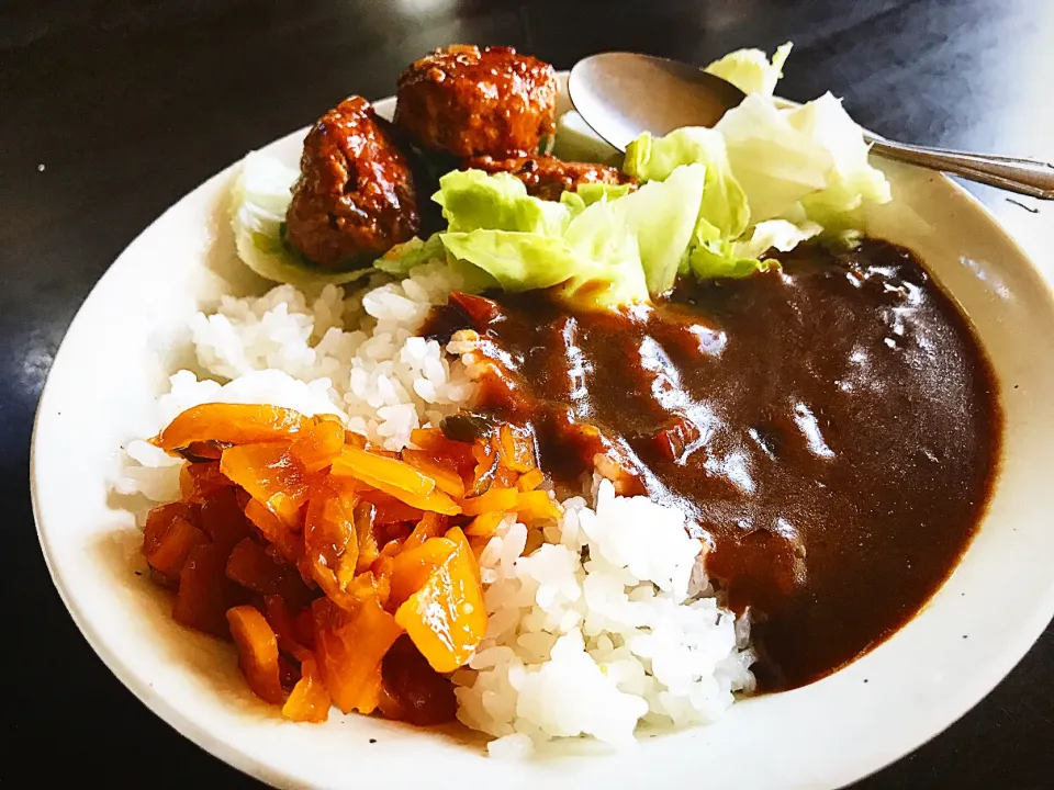 ミートボールつきカレー|Sacchinさん