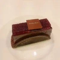 Snapdishの料理写真:ジャンポールエヴァンのケーキ|市川 智幸さん