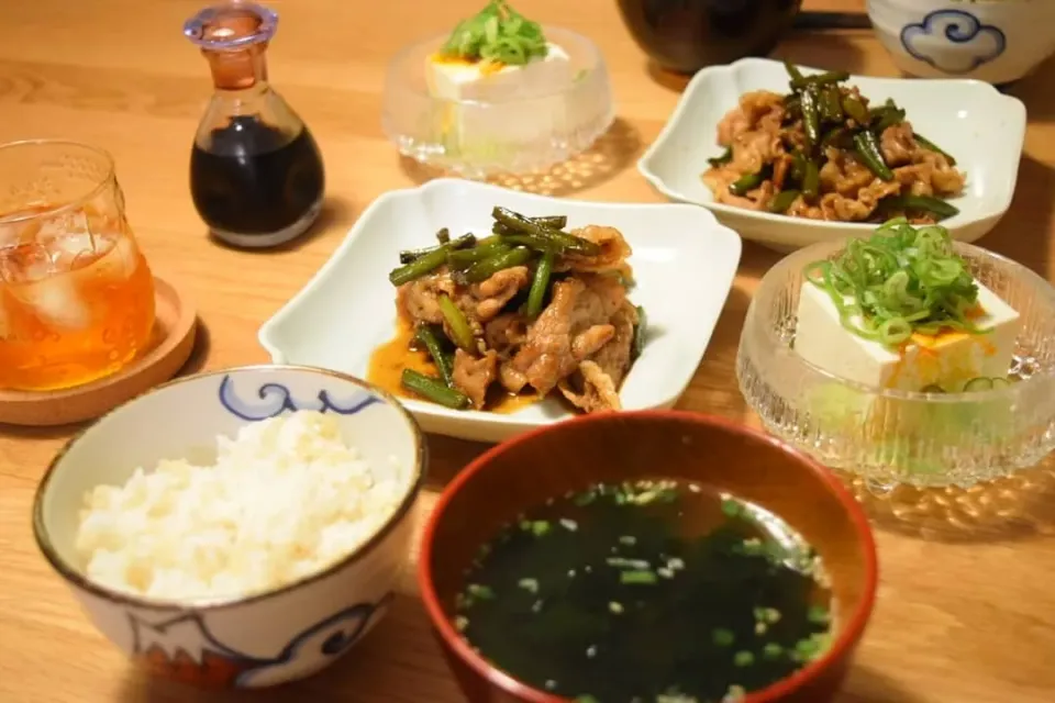 金華豚とにんにくの芽の炒め|うにんぱすさん