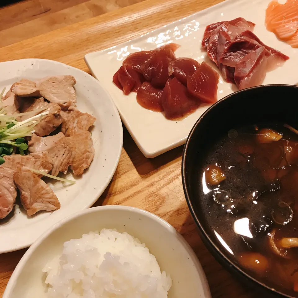 Snapdishの料理写真:夜2019.10.13|ささなおさん