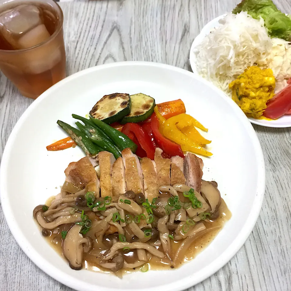 チキンソテーのきのこあんかけ|まみっこさん