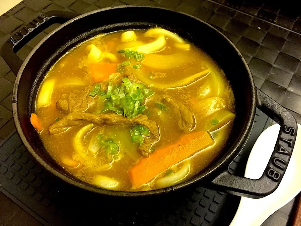 Snapdishの料理写真:カレー煮込みうどん🍲|ミイさん