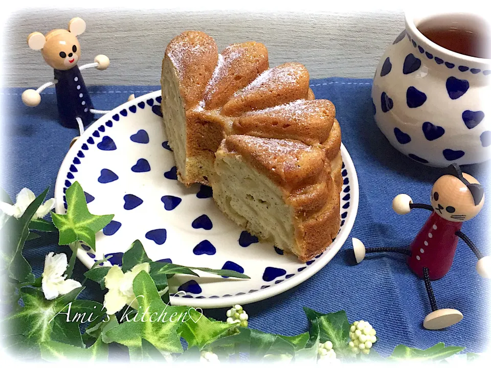 マダム とんちんさんの料理 紅茶とりんごのケーキ|あみさん