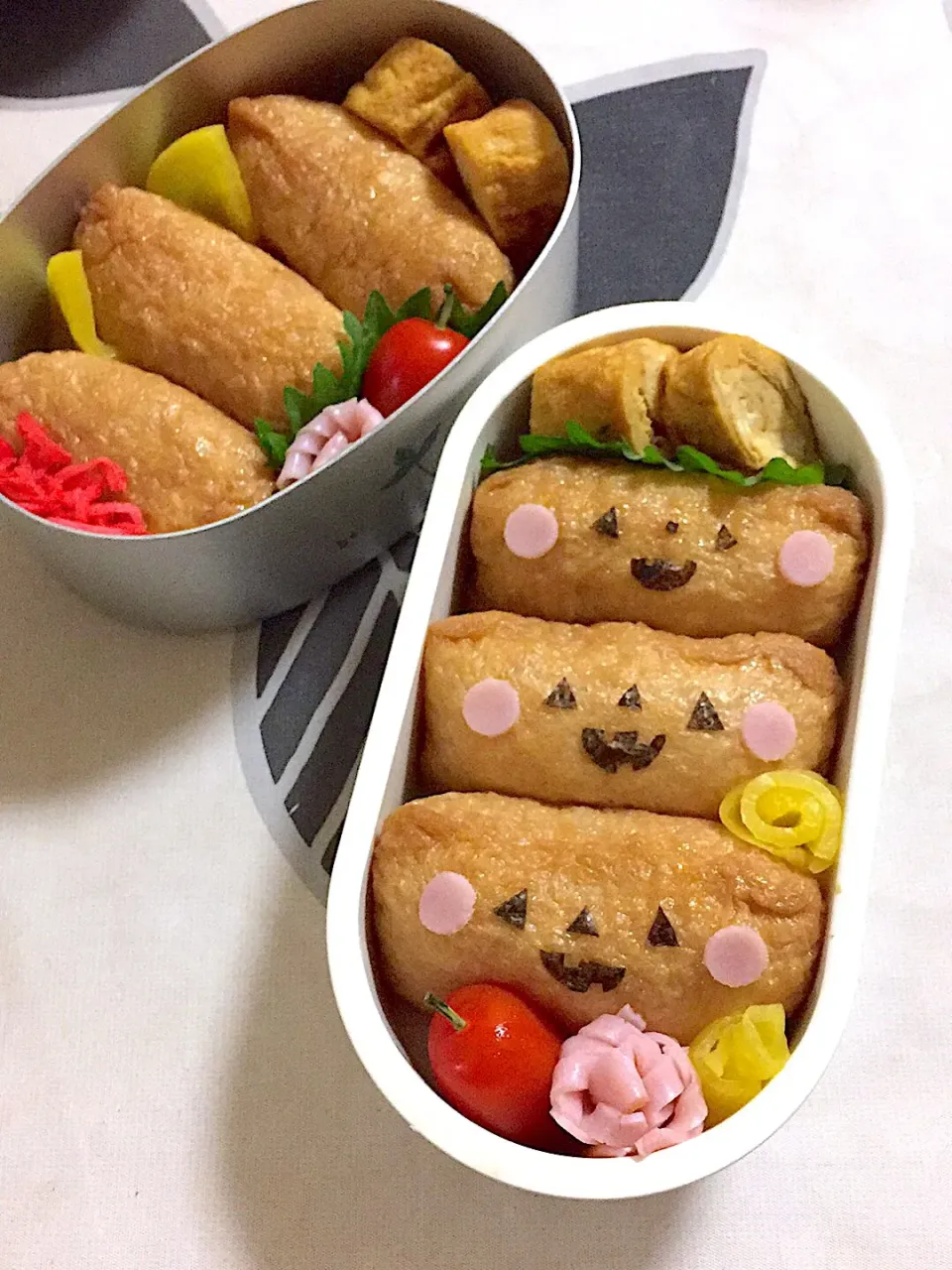 Snapdishの料理写真:20191015弟くん社会科見学。ハロウィンおいなり🎃弁当🍱👻😊|hanakoさん