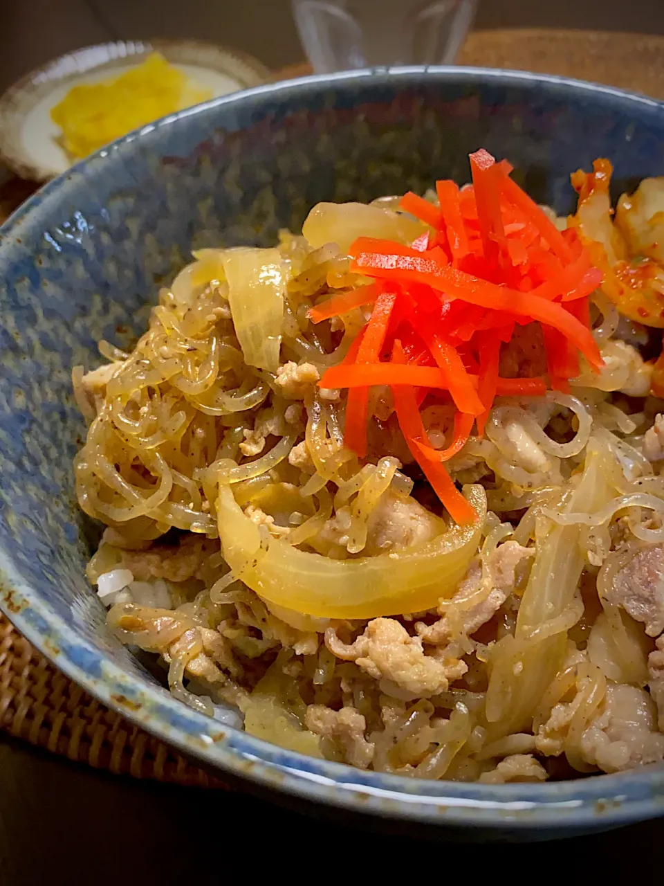 豚丼|まるころけさん