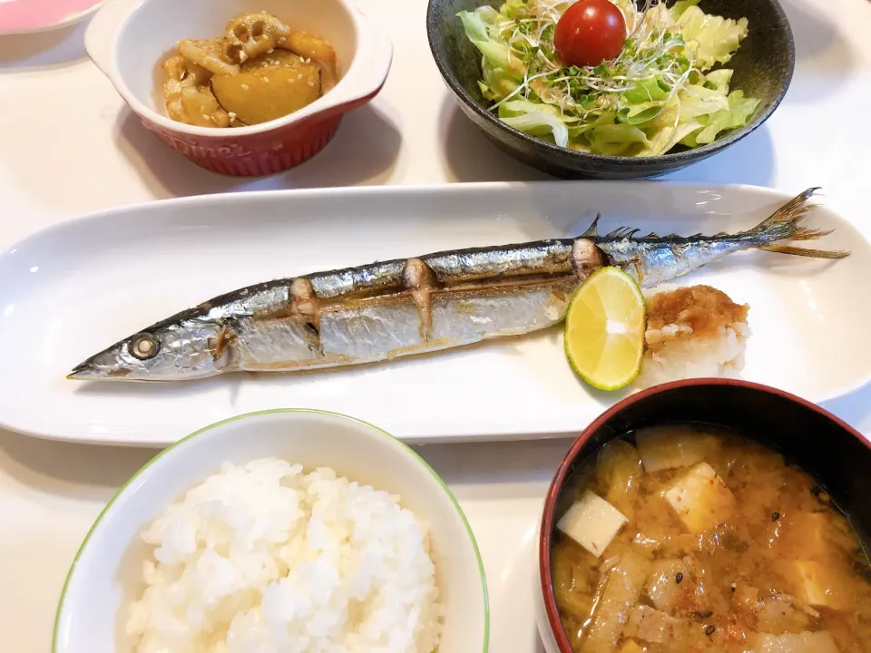 Snapdishの料理写真:夕ごはん♡2019/10/15|ちび太さん