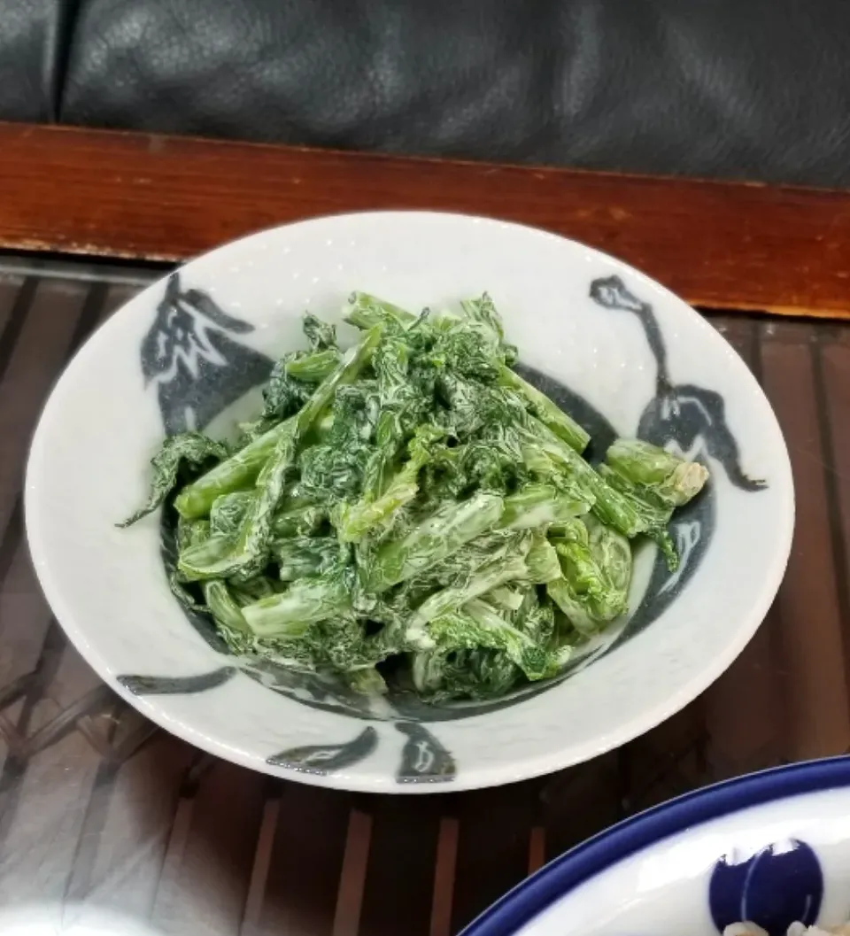 Snapdishの料理写真:わさび菜のワサビチューブとマヨネーズ和え|dai.noriさん