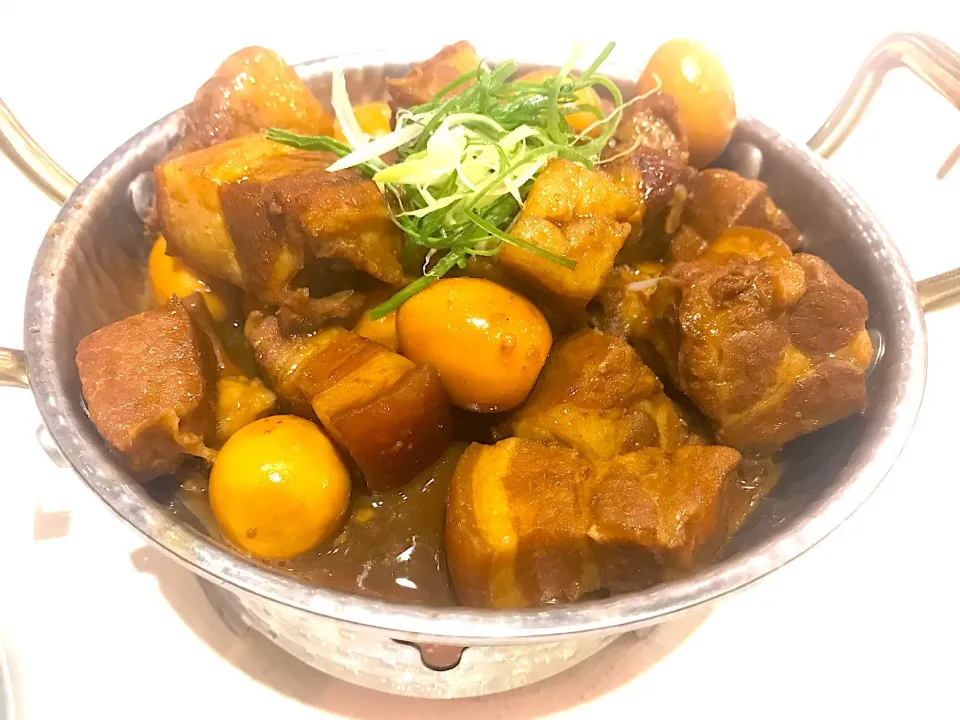 Stewed pork belly and quail eggs|Sky Blueさん