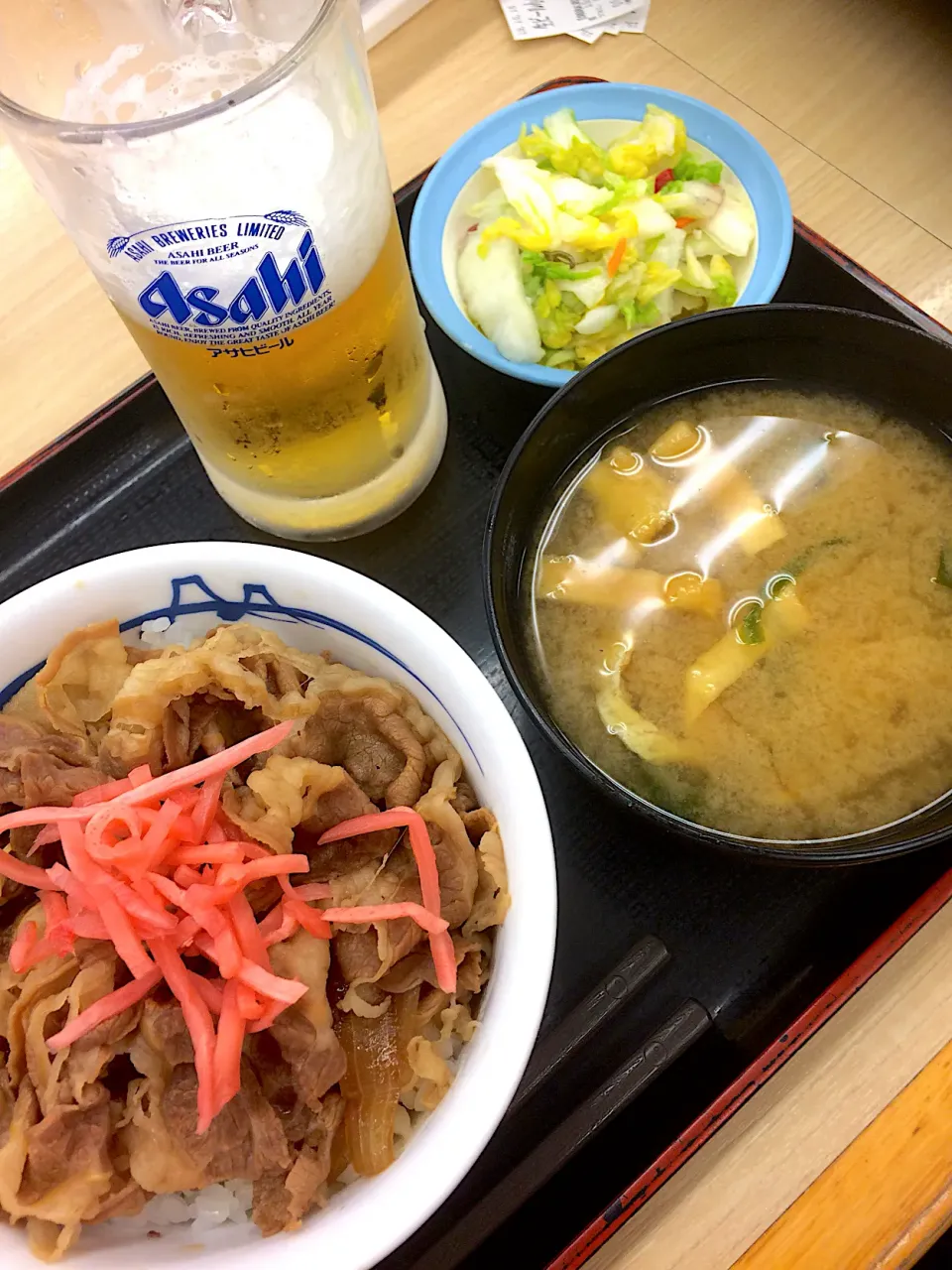 男前美容師の朝ごはん2019年10月15日 ゴルフ⛳️定番の松屋牛丼🍺|Booパパさん