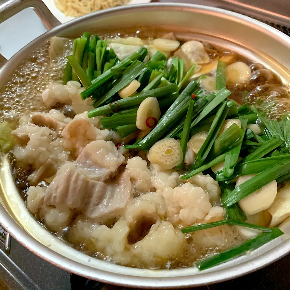 焼きあごだしベースのモツ鍋スープ😊 モツ鍋|まる(丸大豆)さん