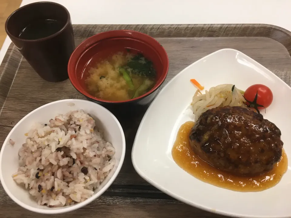 Snapdishの料理写真:社食で和風ハンバーグ|フージさん