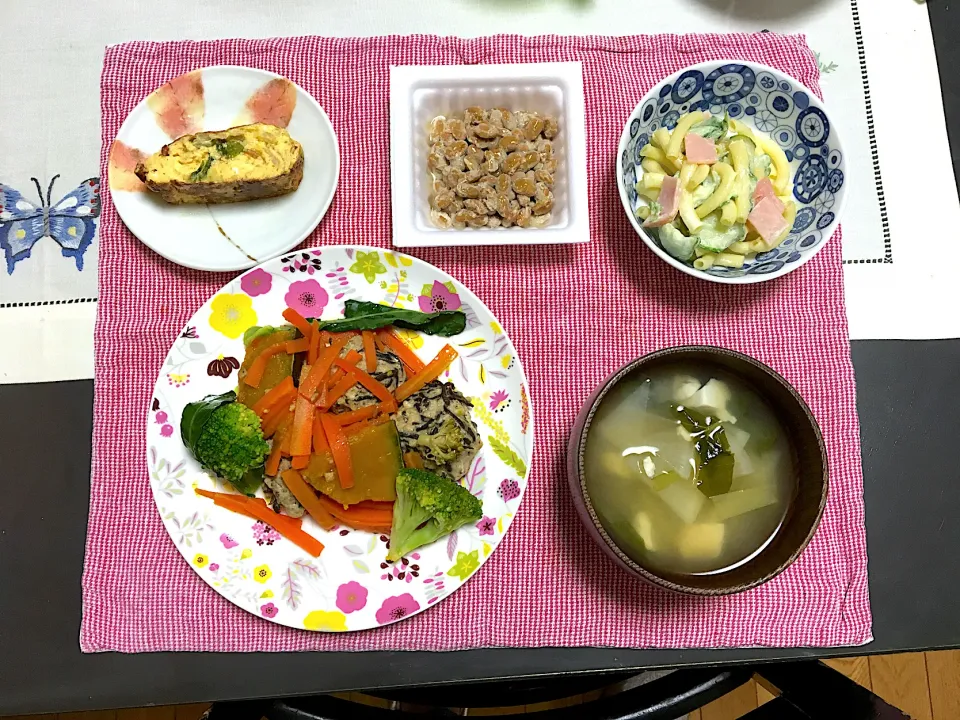 ひじき入り肉団子と根菜の蒸し煮のご飯|みよさん