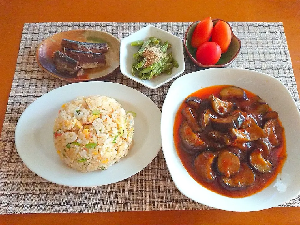 麻婆茄子  炒飯  いわし煮  いんげんごま和え  🍅|chikakoさん