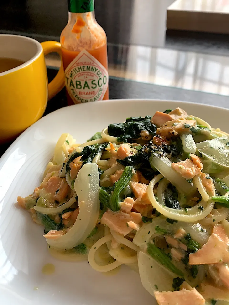 鮭とほうれん草のクリームパスタ|あすけ_:(´ཀ`」 ∠):さん