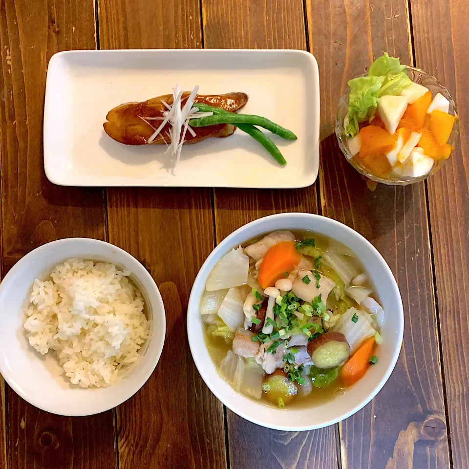 カレイの煮付けのお夕飯💕|ともさん