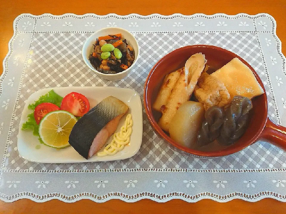 おでん  ボイル塩鱒  ひじき煮🍴|chikakoさん