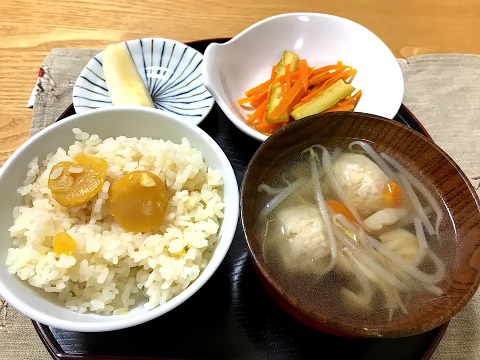 Snapdishの料理写真:栗ご飯と肉団子スープ|とりとりさん