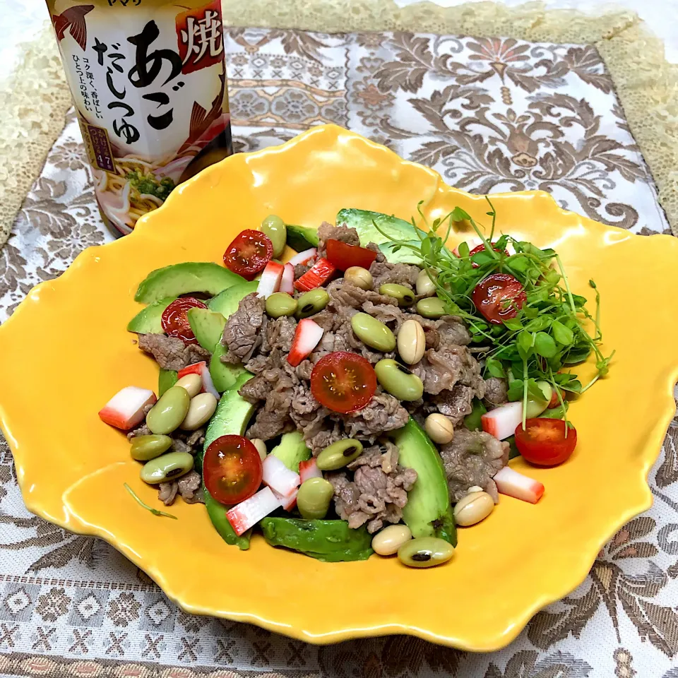 牛肉＊アボカド  サラダ🥗|henryさん