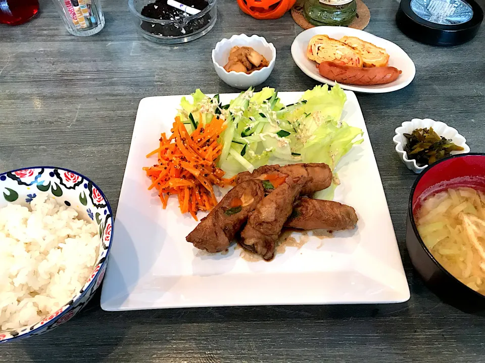 Snapdishの料理写真:野菜の肉巻きランチ|yukayamaさん