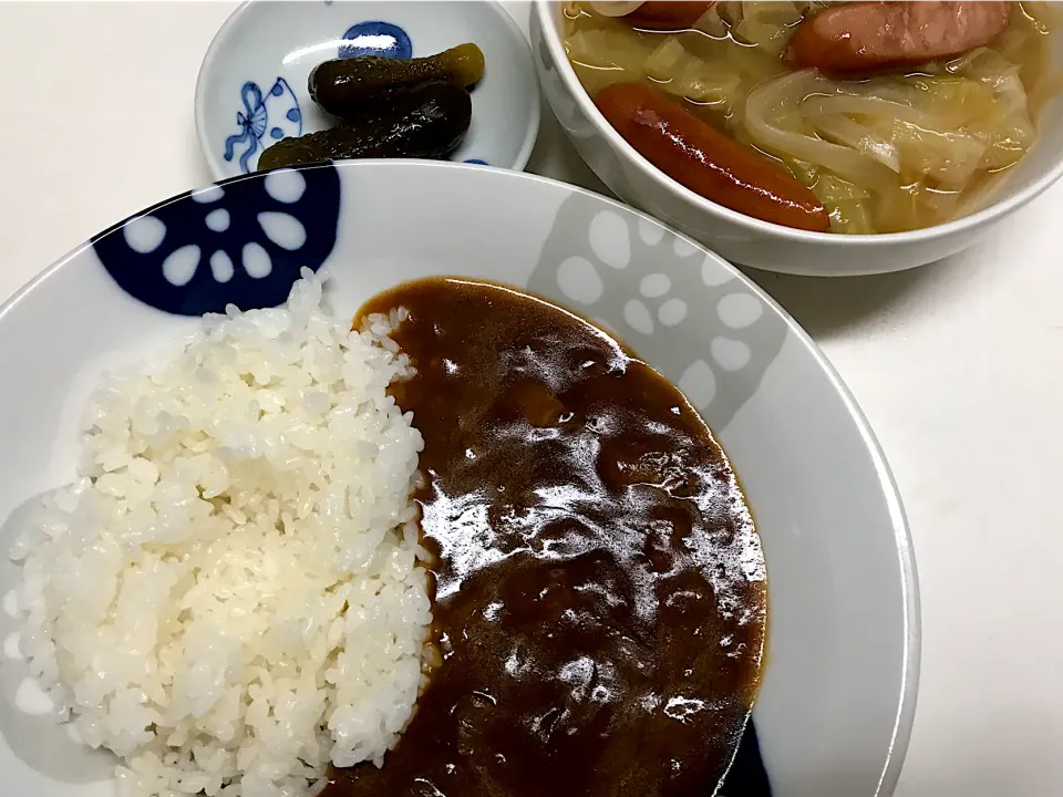 カレー、ピクルス、野菜スープ|Pさん