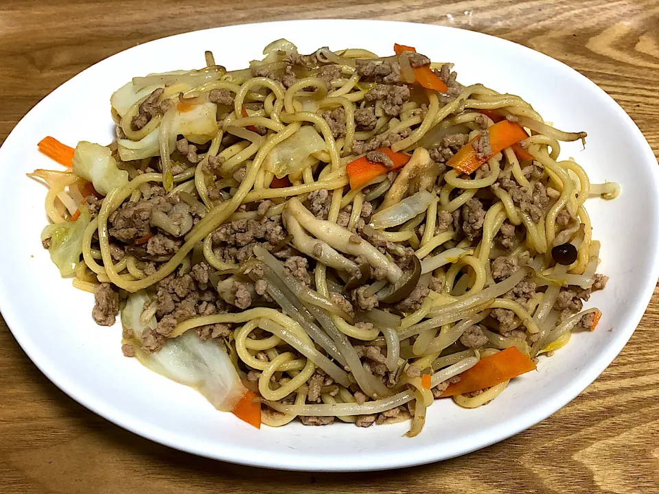 今日の夕食 ☆バター醤油焼きそば|まぁたんさん