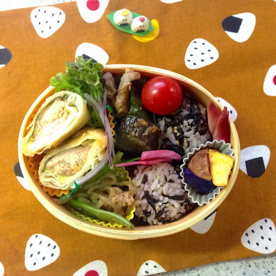 昨日のお弁当😊 #わっぱ弁当  #夫弁当  #地味弁当  #おにぎりアクション2019 #おにぎり弁当#onigiriaction|naonaomimichanさん