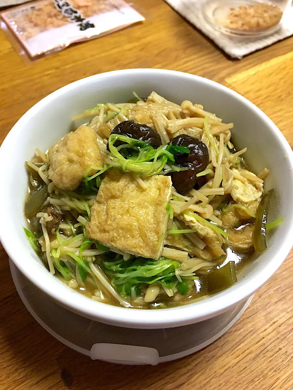 Snapdishの料理写真:豆苗とえのきの煮浸し
 #あるもので #2度目の人生 #豆苗|morimi32さん