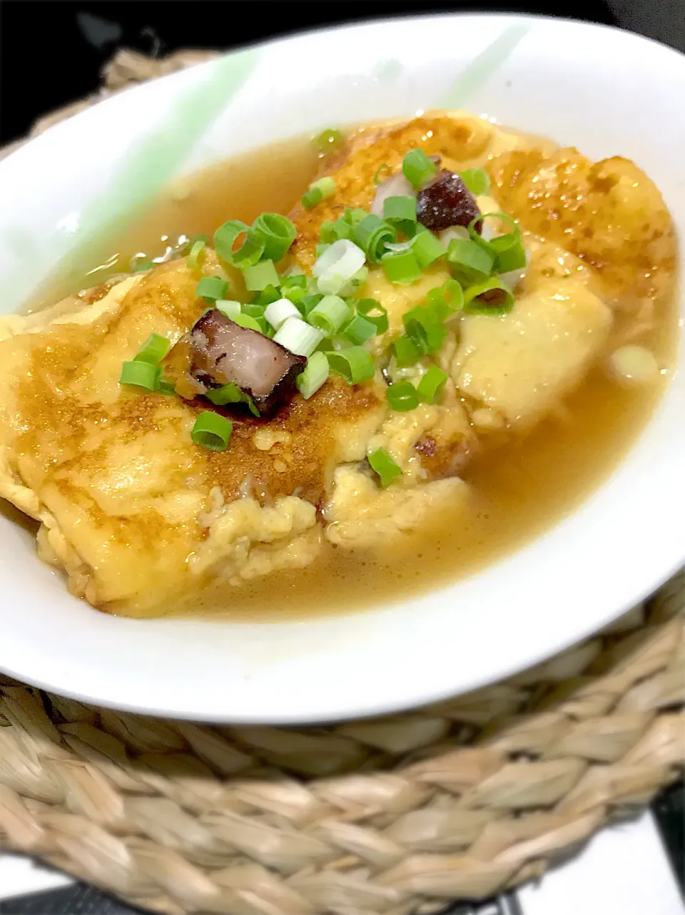 明石焼き風オムレツ🥚✨ 出汁たっぷりの卵の中にタコ🐙を入れて焼いてみました😊|めぐぐさん