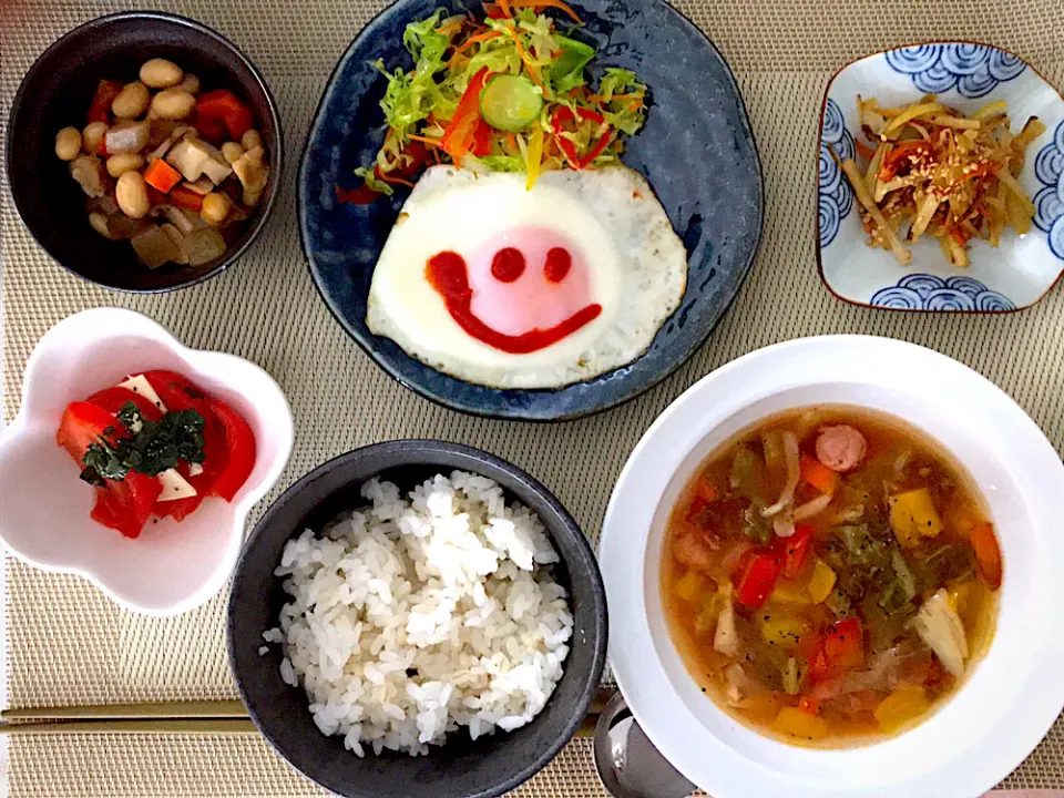 野菜を意識したメニュー🍅🍠🥕😊|めぐぐさん