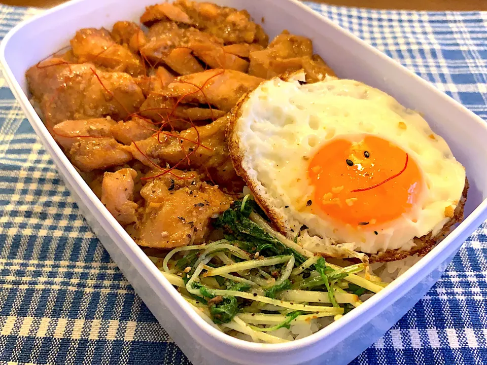 鶏肉の照り焼き弁当|🍭よっぴさん