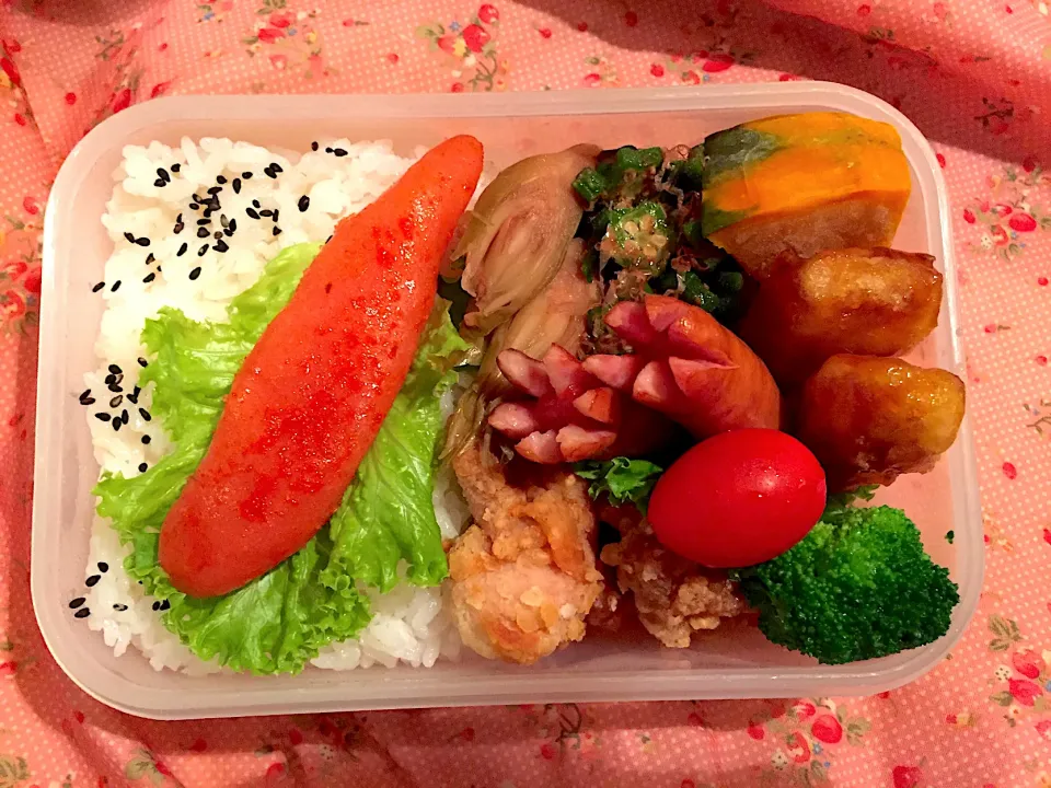 2019年10月20日             旦那さんのお弁当🍱👨‍✈️👷🏻‍♂️👨‍🔧🚊✌️💪🏼💞❤️|Kodomo Cookingさん