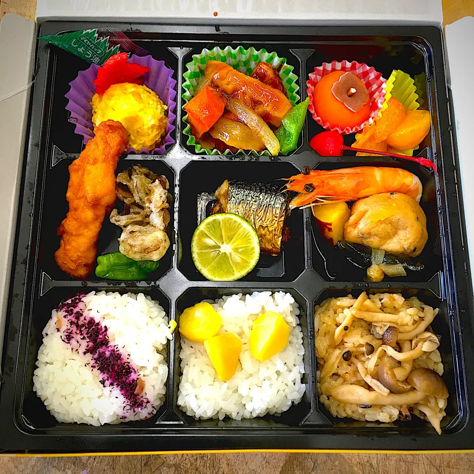 今日のお弁当‼︎ 20 October|Yoshinobu Nakagawaさん