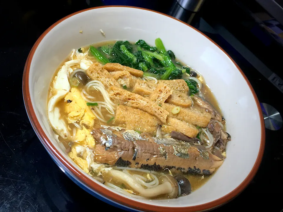 秋刀魚あ麺|すくらんぶるえっぐさん