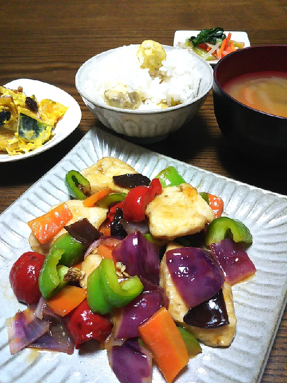 カラフル野菜と鶏胸肉の黒酢あん|satotoさん