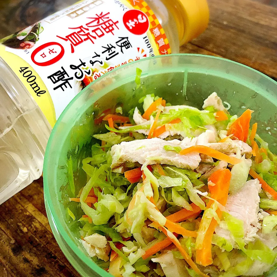 簡単コールスローサラダ🥗|アッツさん