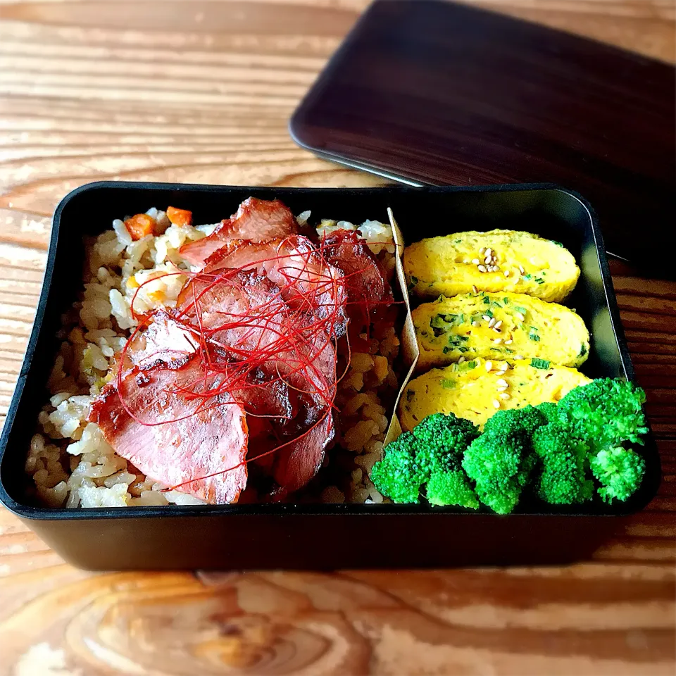 旦那弁当   炊飯器で焼き飯風|mnkさん