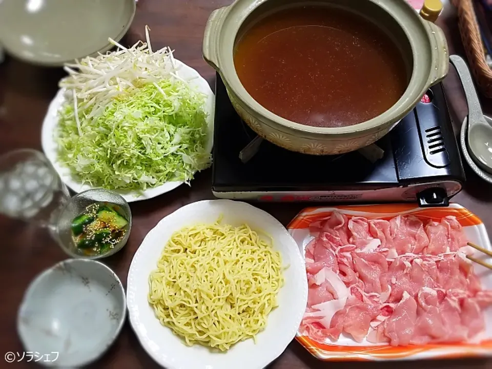 10/20の晩ご飯だよ(*^^*)
★豚しゃぶ＆ラーメン
★きゅうりの中華和え|ソラシェフさん