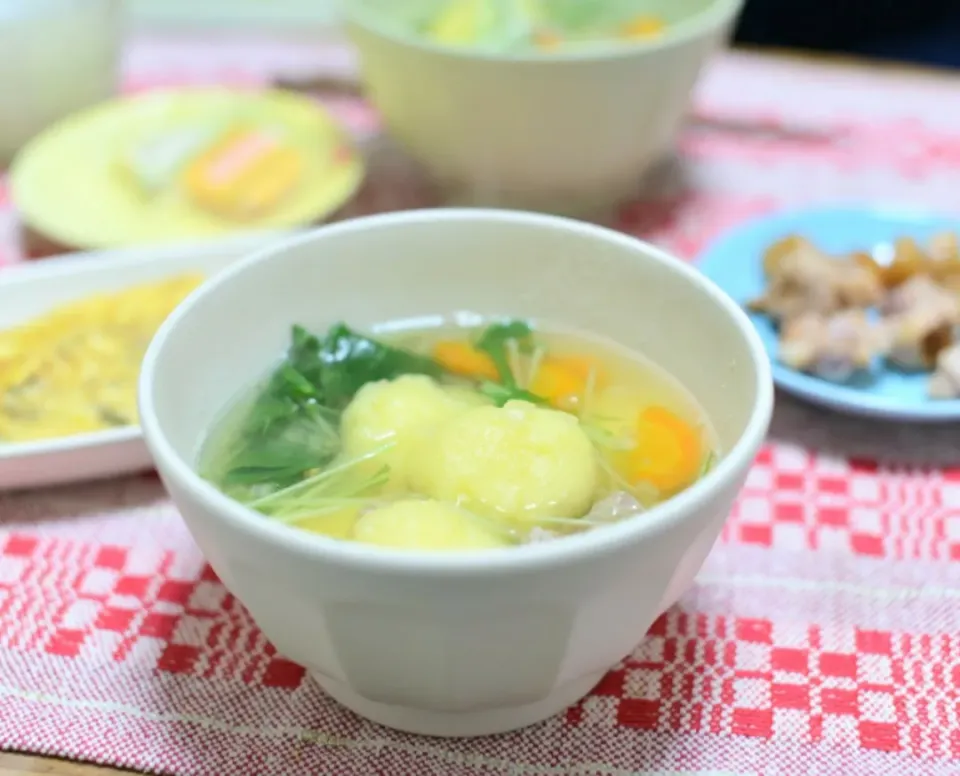 寒くなってきたので、いも団子汁🥔🍡✨
飲み干すと汗かきます💦|さわ太郎さん