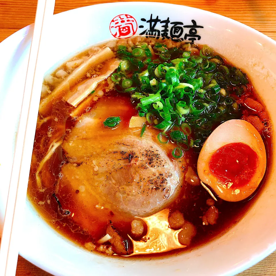 醤油ラーメン🍜|うるるさん