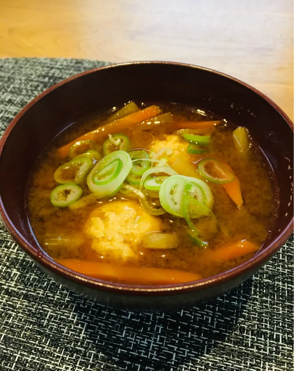 今朝は、KOMASAさんの料理 鶏団子のお味噌汁♡✨|ミッチ☆ママさん