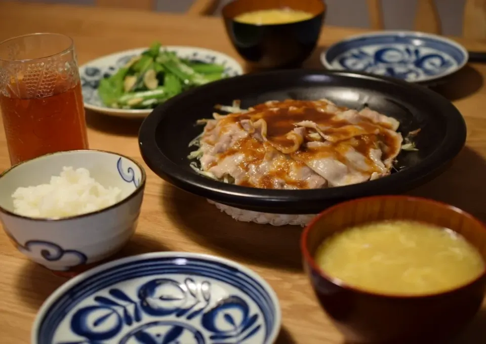 豚キャベの酒蒸し|うにんぱすさん