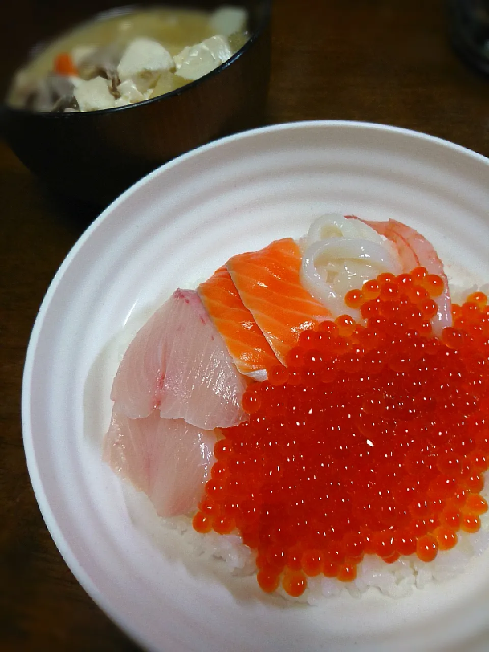 新物はらこで海鮮丼|狛犬さん