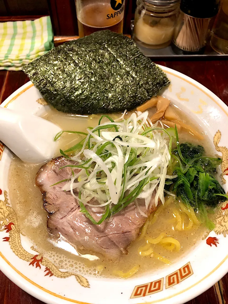 Snapdishの料理写真:北海道ラーメン ひむろ 特製塩ラーメン🍜|ラックさん