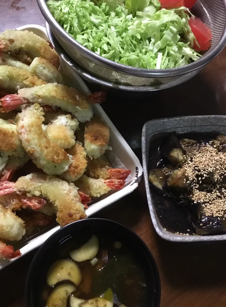 海老フライ🍤    茄子🍆煮     味噌汁    サラダ|掛谷節子さん